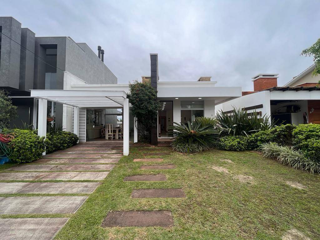 Casa em Condomínio 3 dormitórios para venda, Zona Nova em Capão da Canoa | Ref.: 3930