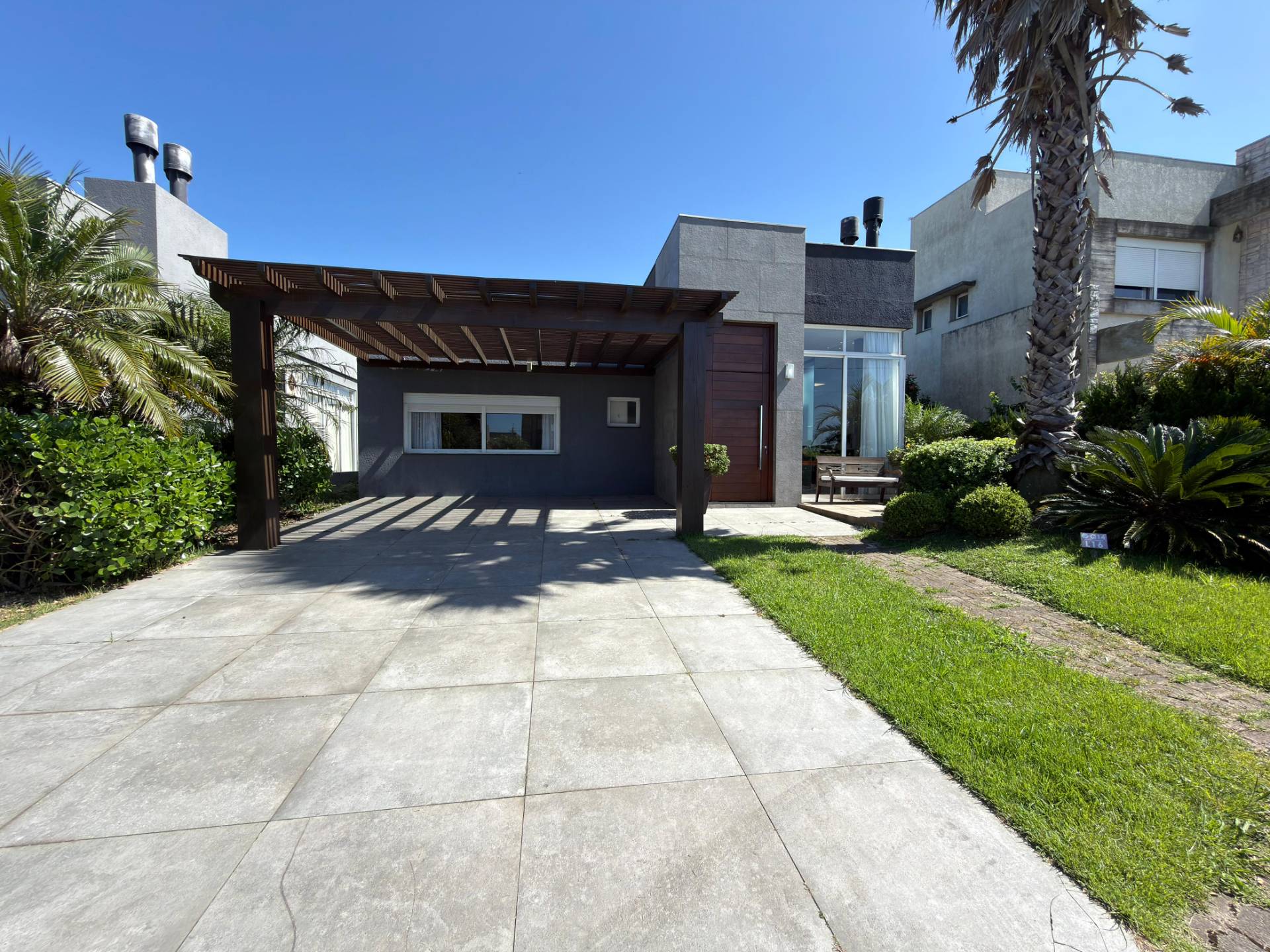 Casa em Condomínio 4 dormitórios para venda, Zona Nova em Capão da Canoa | Ref.: 4367