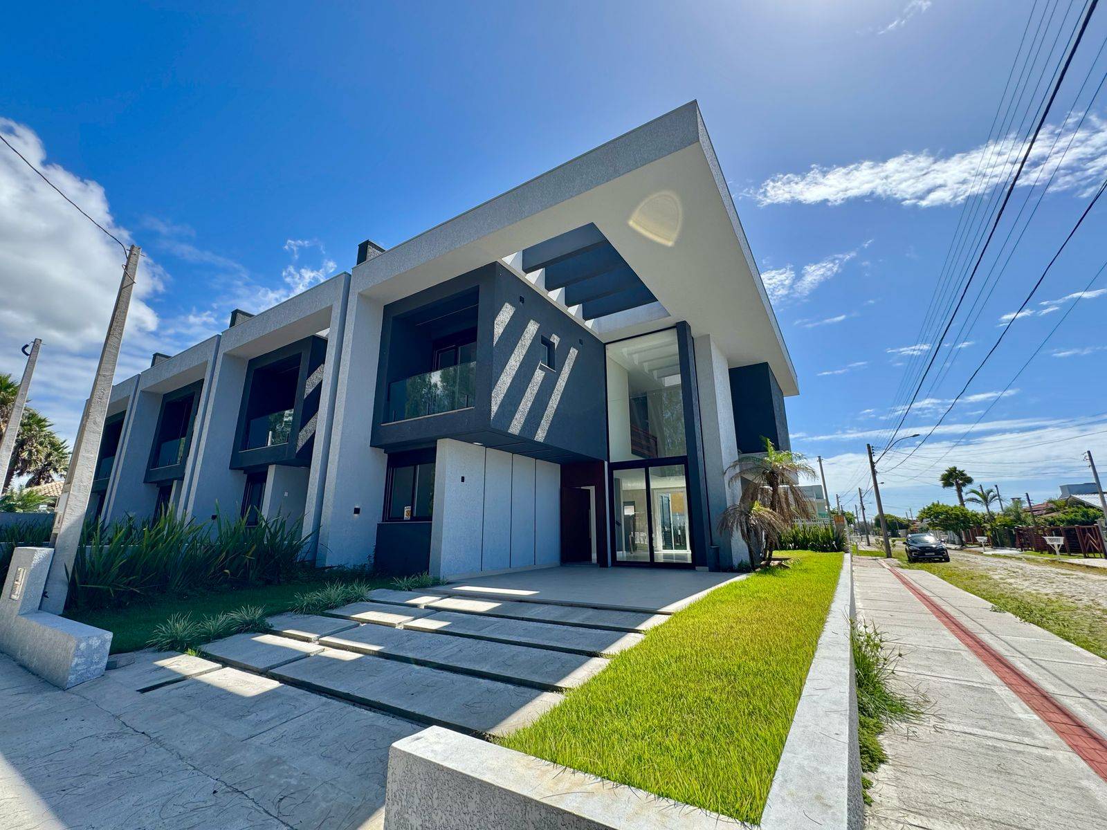 Casa 4 dormitórios para venda, Centro em Xangri-lá | Ref.: 6120