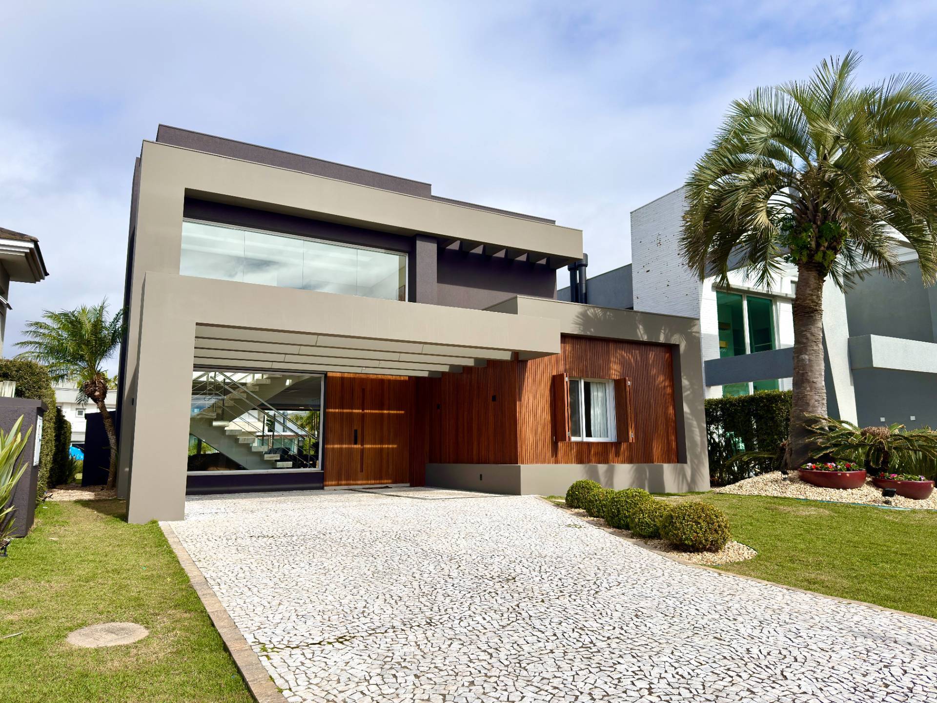 Casa em Condomínio 4 dormitórios para venda, Centro em Xangri-lá | Ref.: 6233