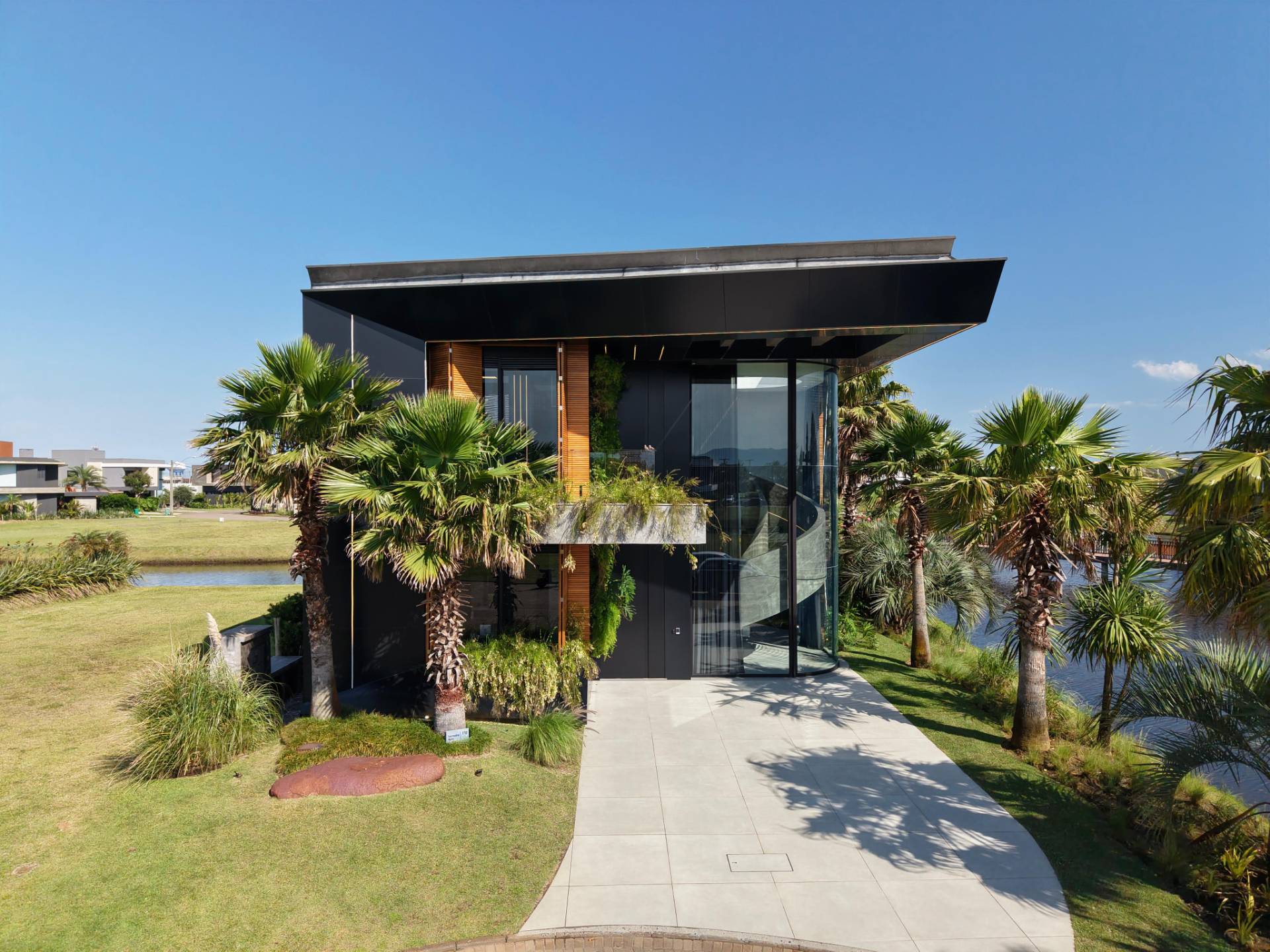 Casa em Condomínio 6 dormitórios para venda, Centro em Xangri-lá | Ref.: 7456