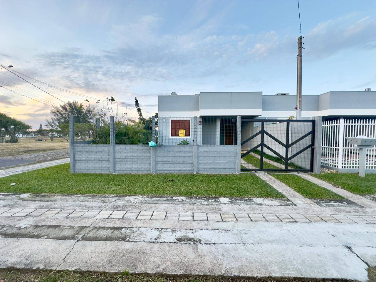 Casa 2 dormitórios para venda, zona norte em Capão da Canoa RS | Ref.: 9438